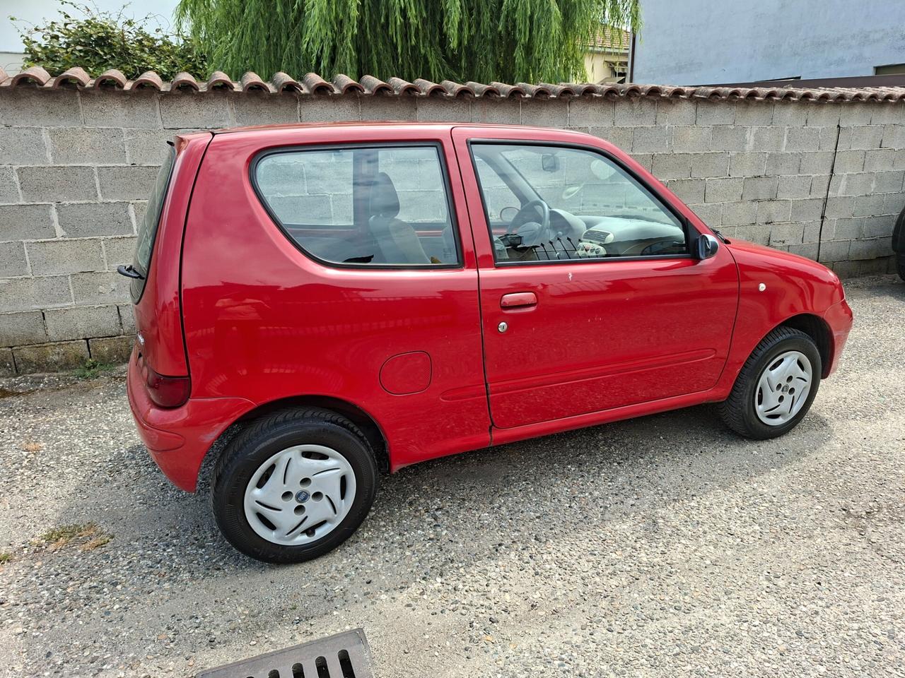 Fiat 600 1.1 Active *CLIMA*