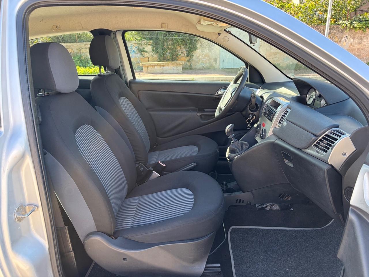 Lancia Ypsilon 1.2 Argento