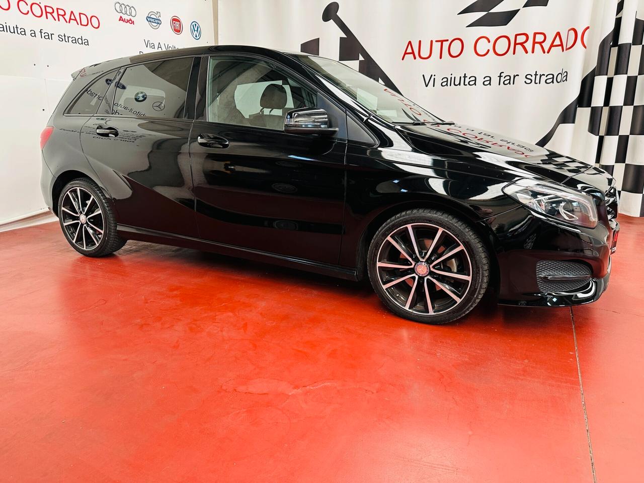 Mercedes-benz B 200d 136cv Night edition Sport F.L