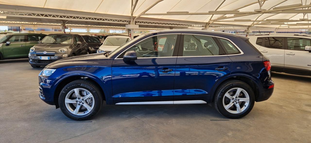 Audi Q5 2.0 TDI 190cv quattro S tronic Business Sport