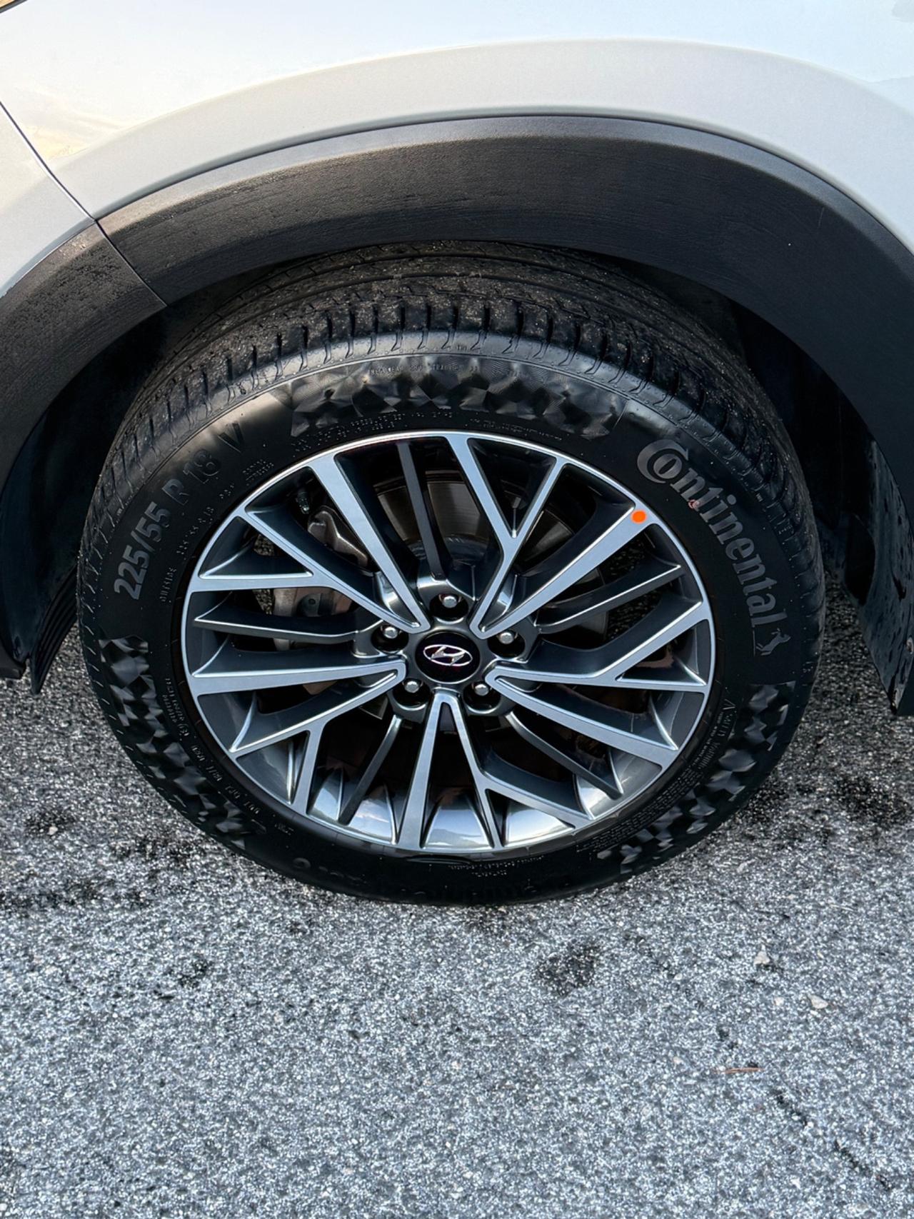 Tucson 1.6 CRDi HYBRID-( 43 mila km )unipro-rate-garanzia