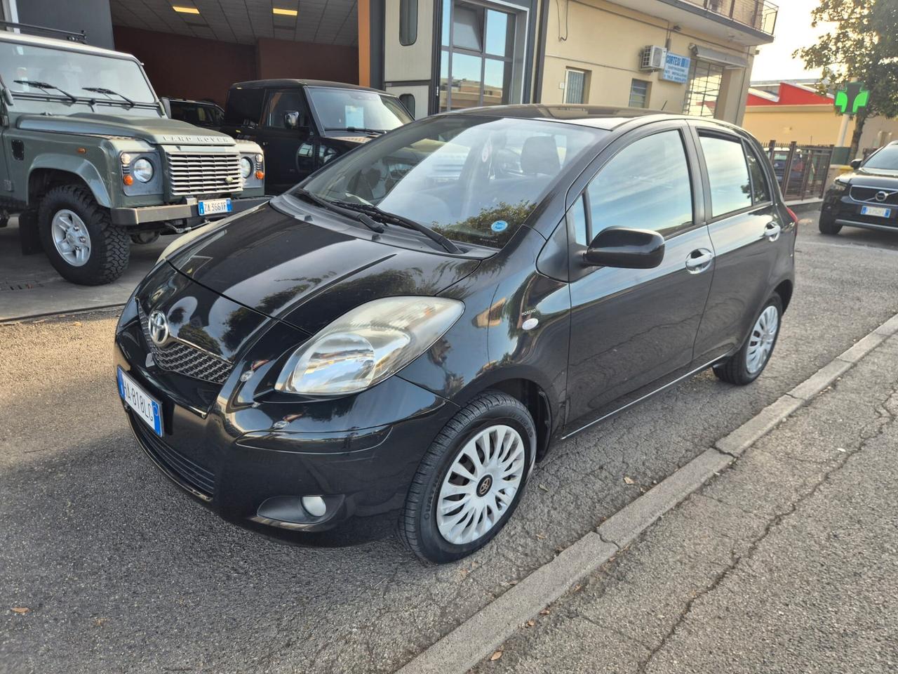 Toyota Yaris 1.0 5 porte