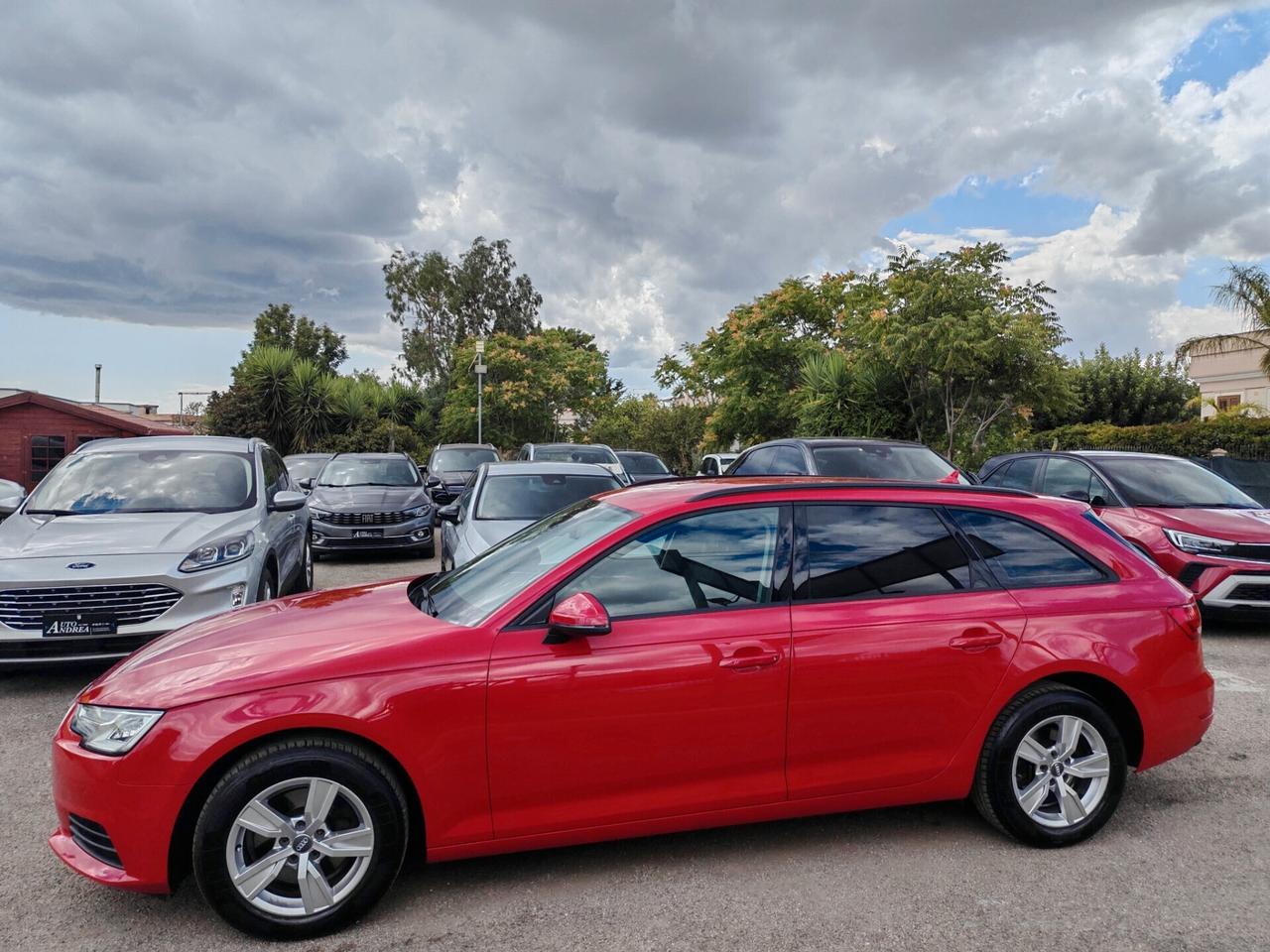Audi A4 Avant 2.0 TDI 150CV Navig led 2018