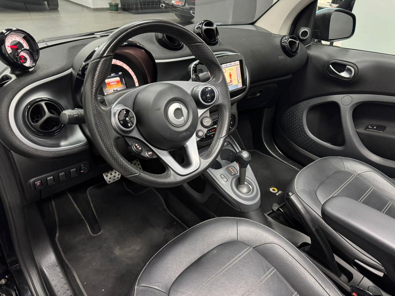 Smart ForTwo 70 1.0 twinamic cabrio Prime Tailor made