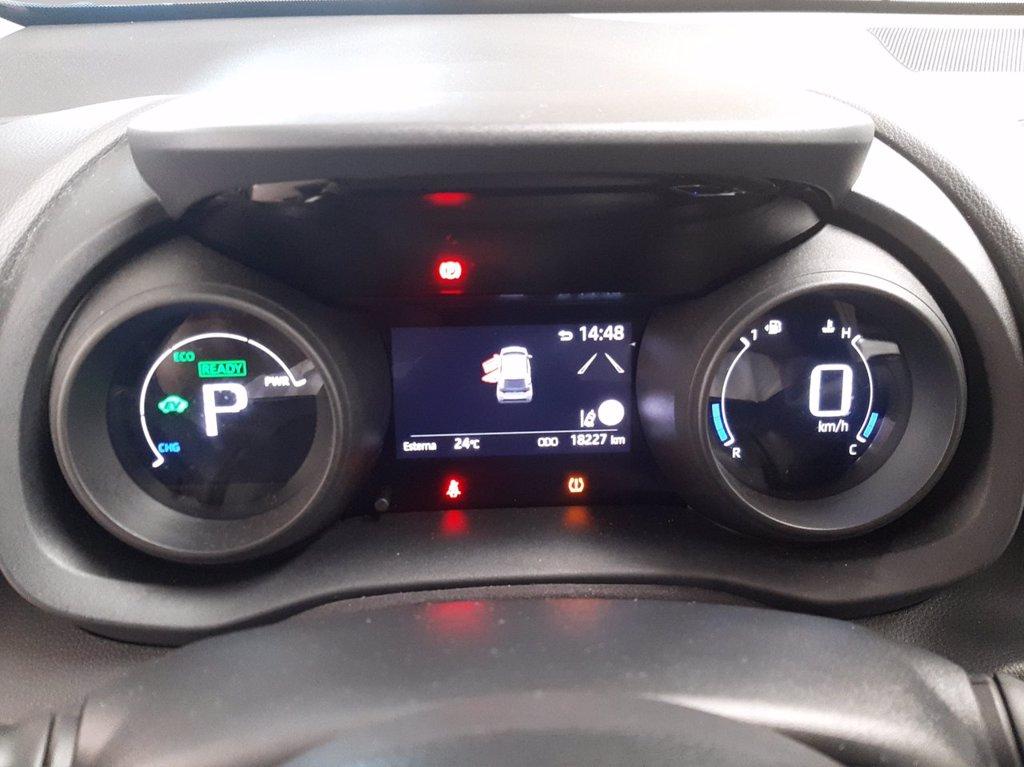 TOYOTA Yaris 1.5h trend del 2021