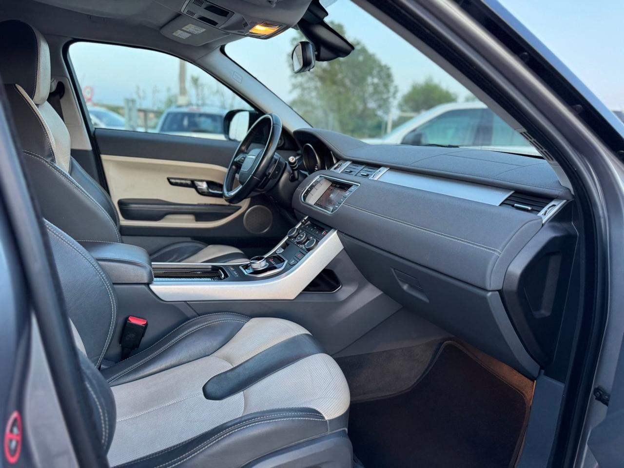Land Rover Range Evoque 2.2 TD4 5p. Dynamic