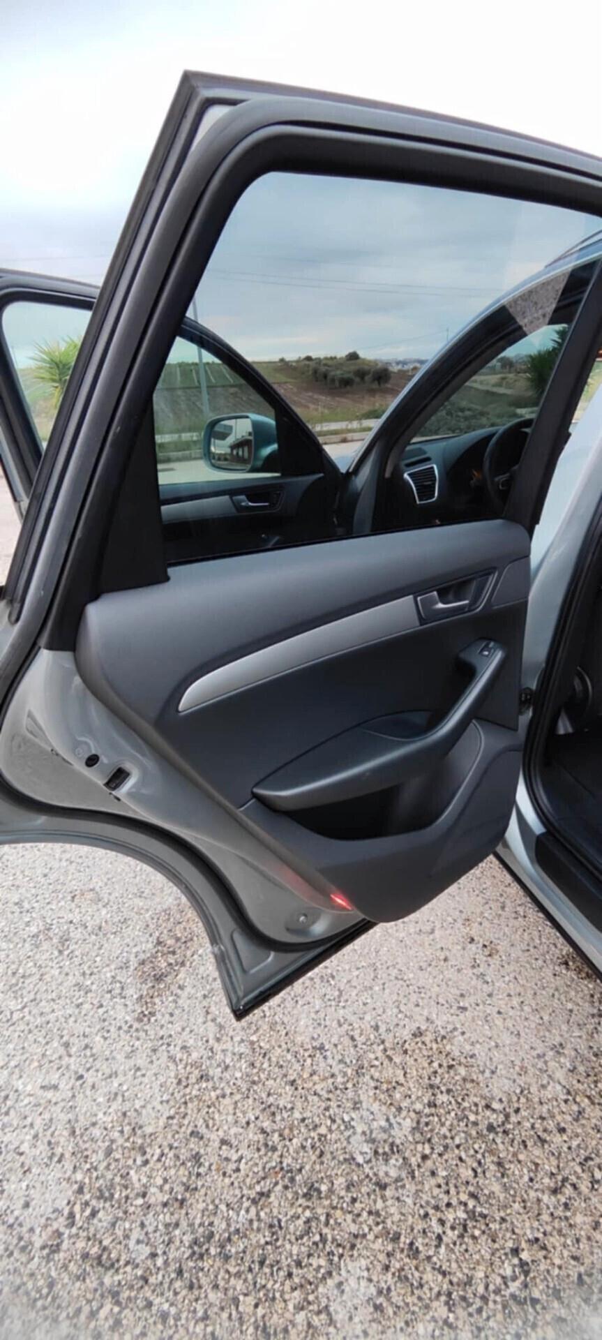 Audi Q5 2.0 TDI 170 CV quattro