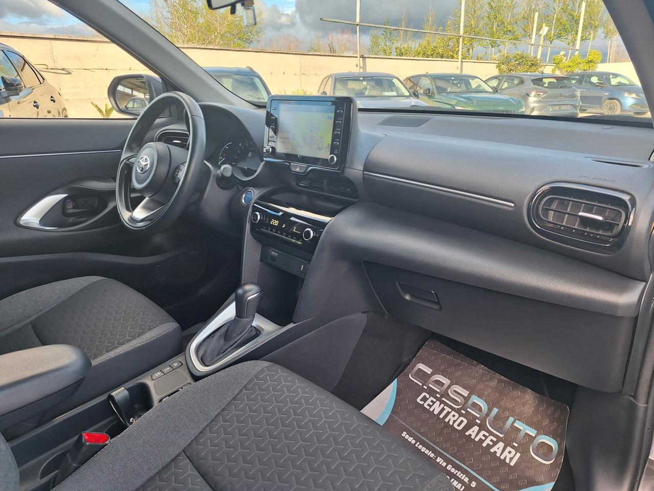 Toyota Yaris Cross 1.5 Hybrid 115cv Business NAV+RETROCAM. 2023