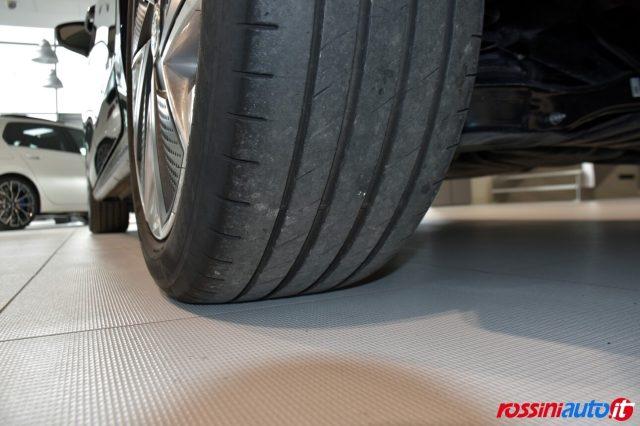 SKODA Superb 2.0 TDI 150 CV DSG STYLE + R18 + ALCANTARA LOUNGE