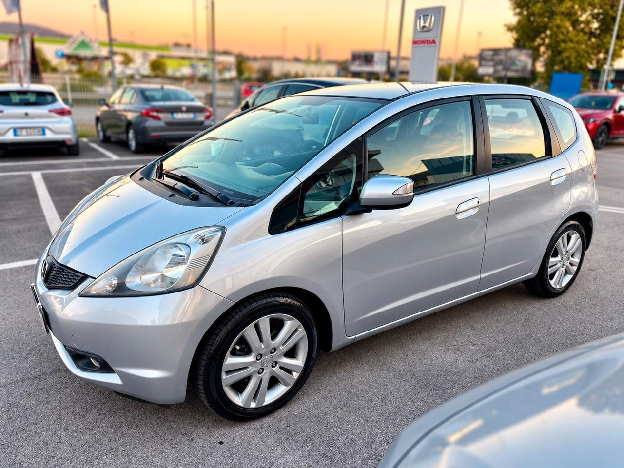 Honda Jazz 1.4 i-VTEC Executive i-Shift