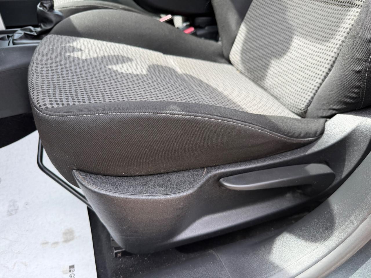 Peugeot 207 1.6 8V HDi 93CV 5p. Allure 2011