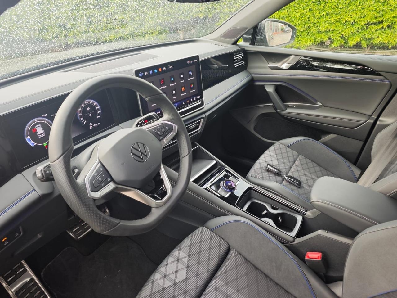 Volkswagen Tiguan 2.0 TDI 150 CV DSG R-Line
