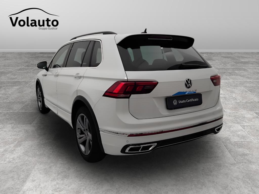 VOLKSWAGEN Tiguan II 2021 - Tiguan 1.5 tsi R-Line 150cv dsg