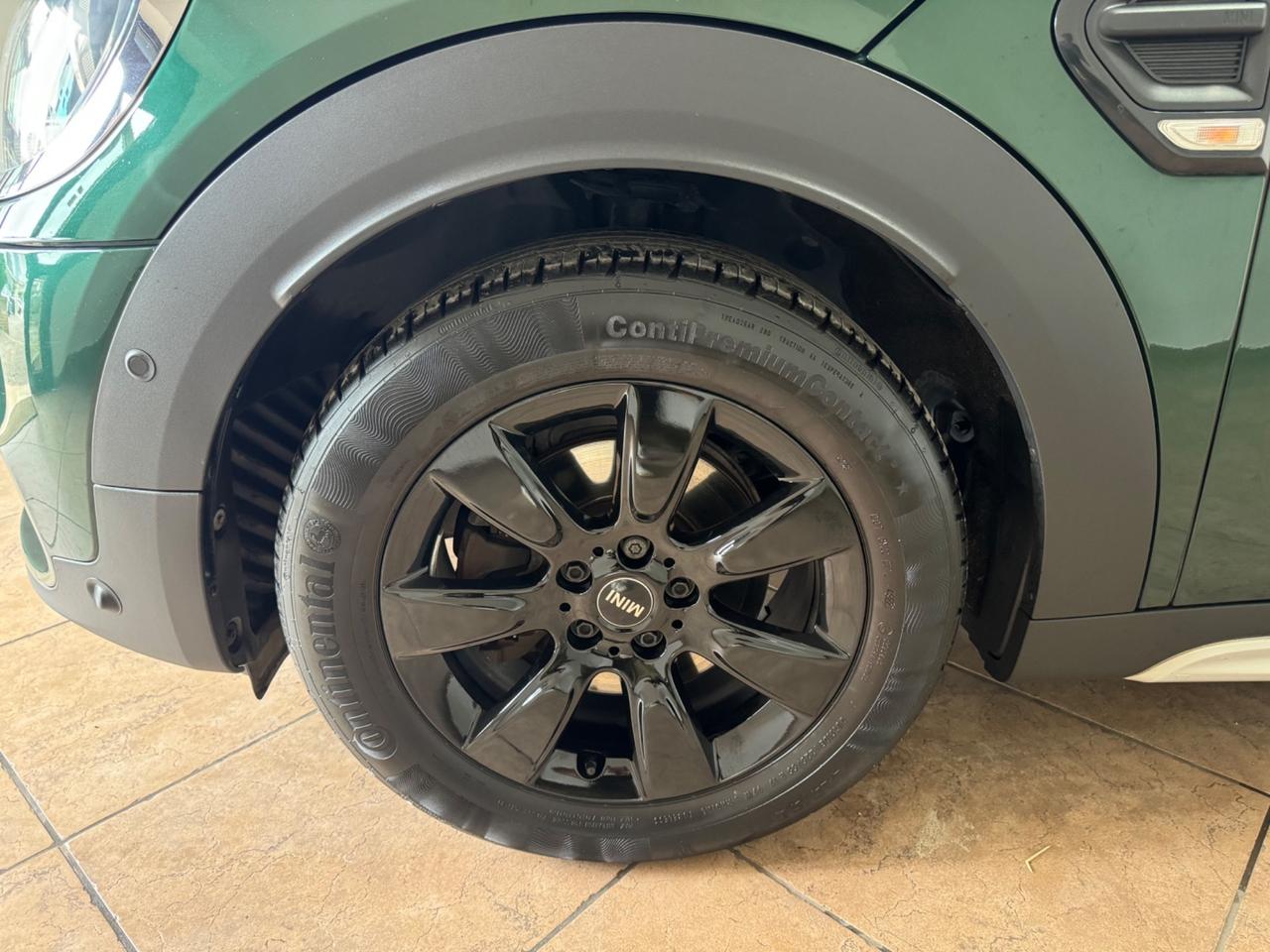 Mini Cooper D Countryman AUTOMATICA BLACK LINE