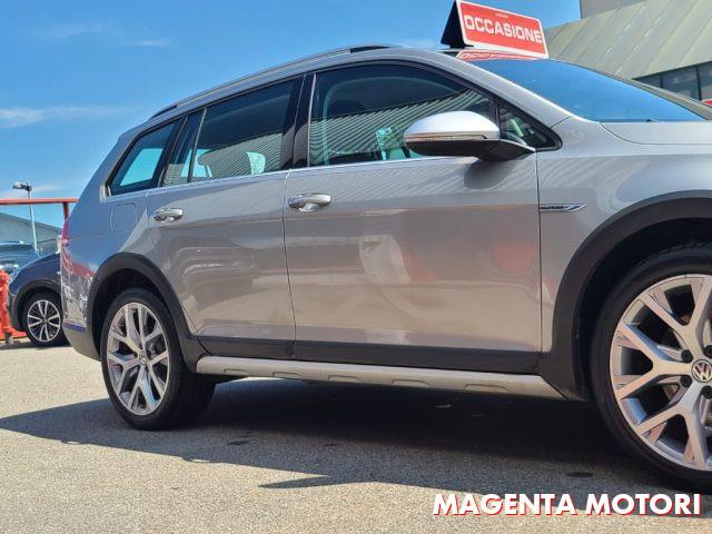 VOLKSWAGEN Golf Variant Alltrack 2.0 TDI 184CV DSG 4MOTION BMT