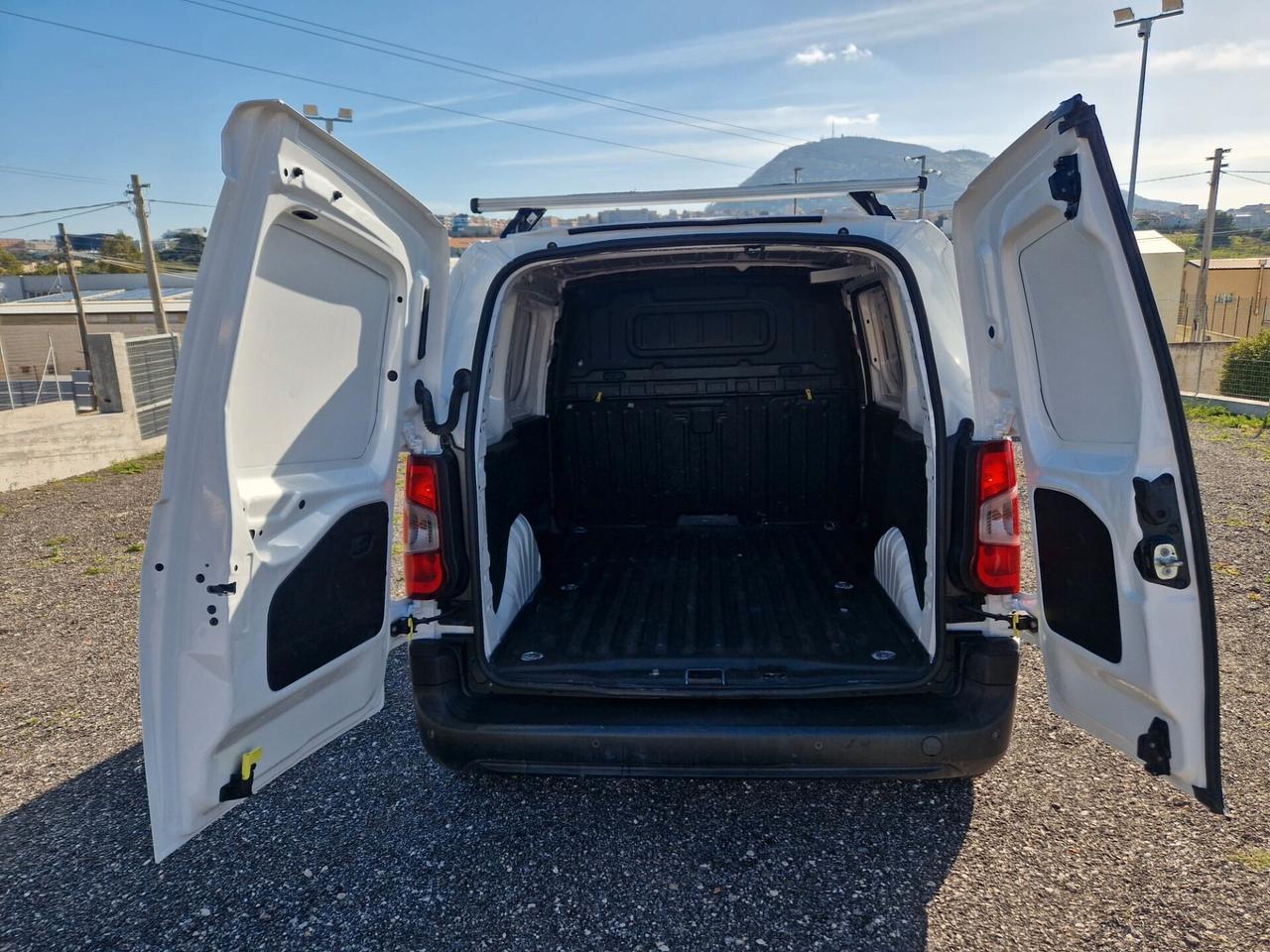 Opel Combo 1.5 Diesel 102CV Edition