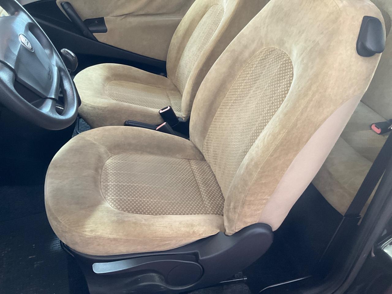 Lancia Ypsilon 1.2 Argento