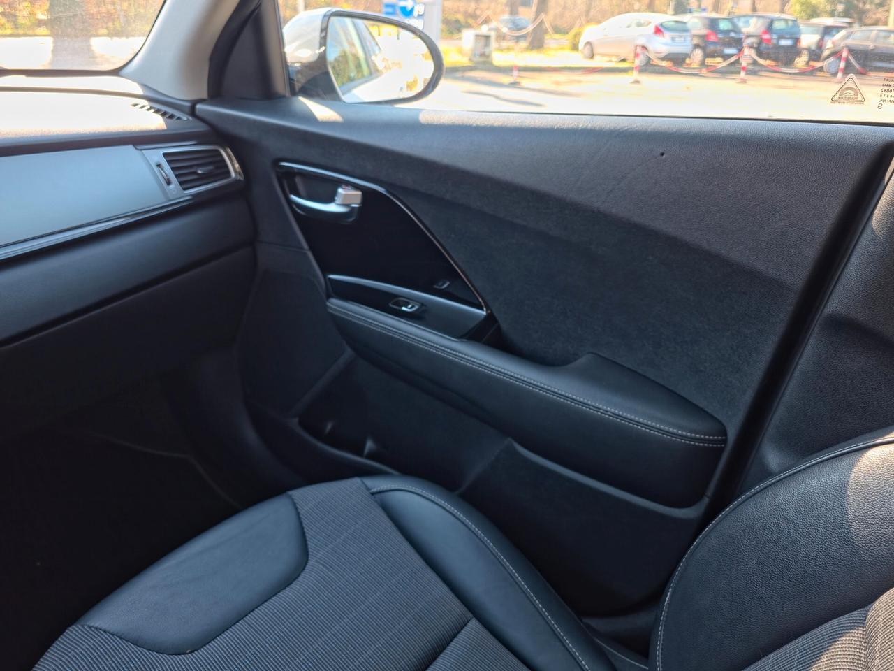 Kia Niro 1.6 GDi DCT HEV Ibrido Energy 2019-E6 Automatico