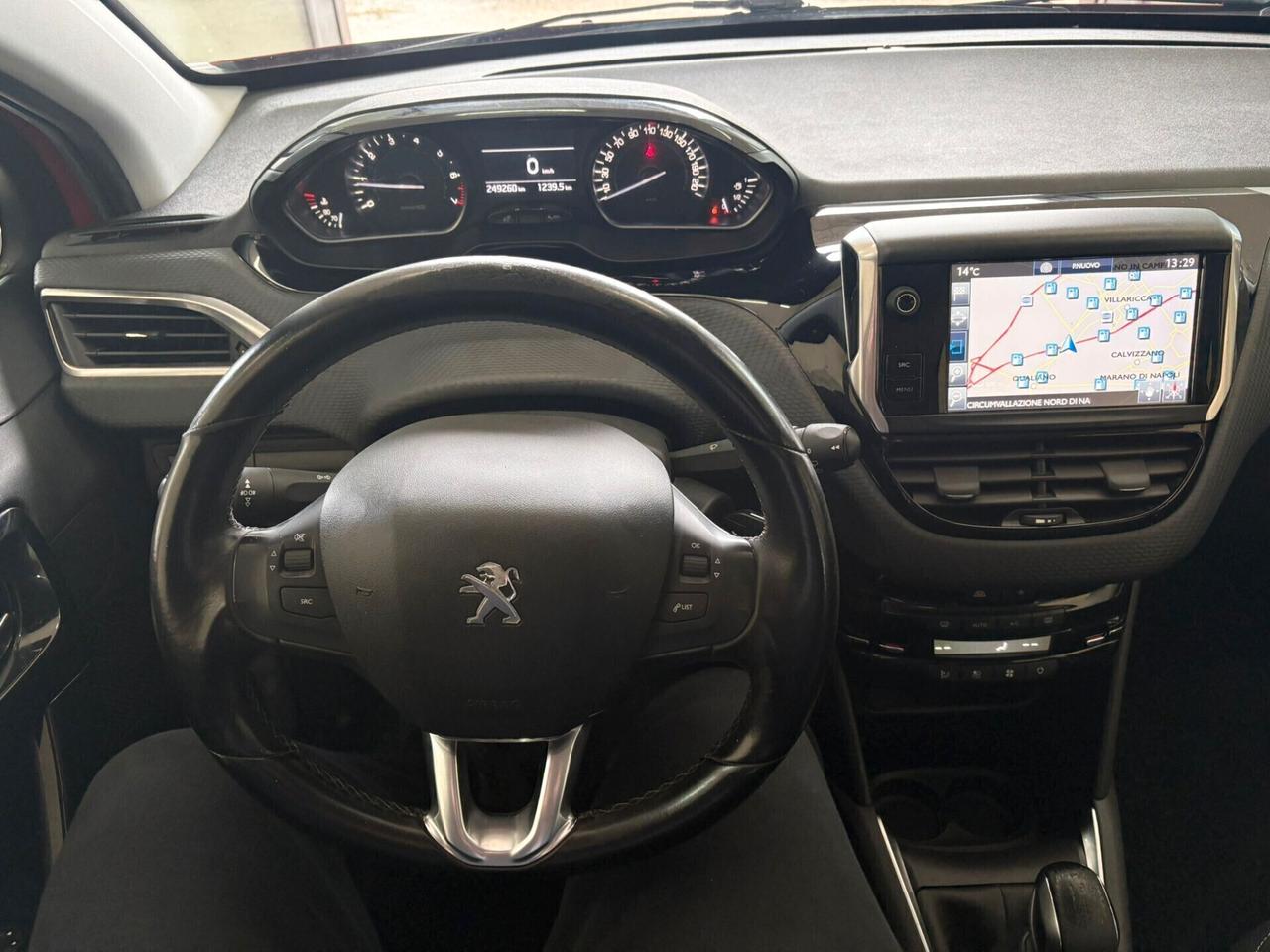 Peugeot 208 PureTech 82 5p. GPL Allure Strafull