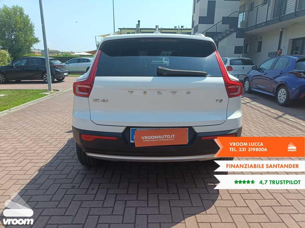 VOLVO XC40 (2017-->) XC40 T3 Momentum