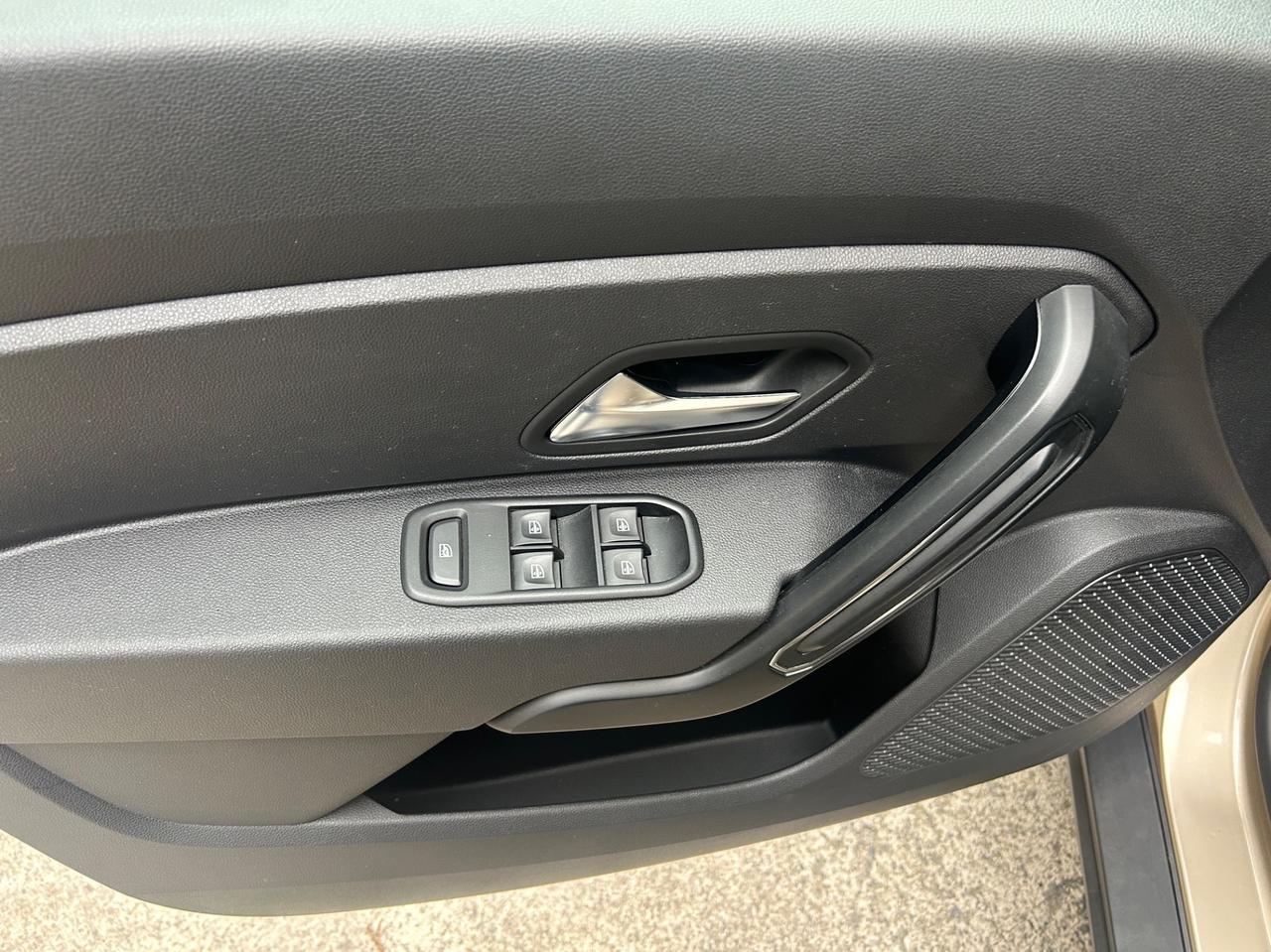 Dacia Duster 1.6 SCe GPL 4x2 Prestige