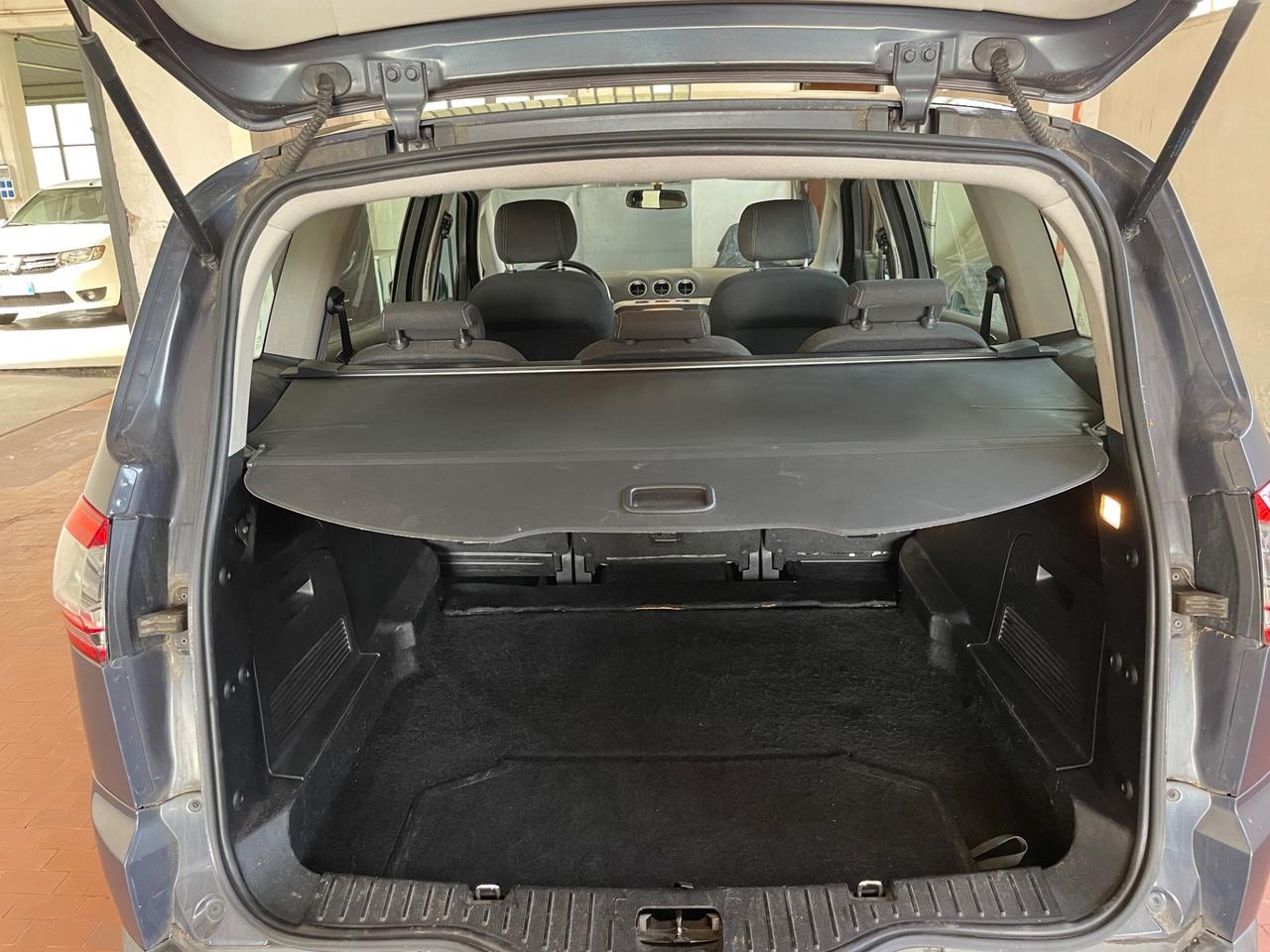 Ford S-Max 2.0 TDCi 163CV Powershift New Titanium