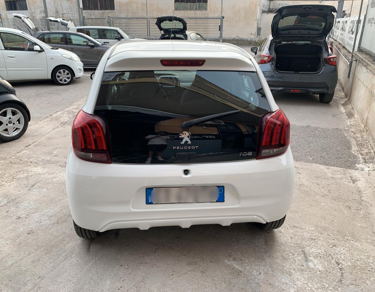 Peugeot 108 5P Allure AUTOMATICA
