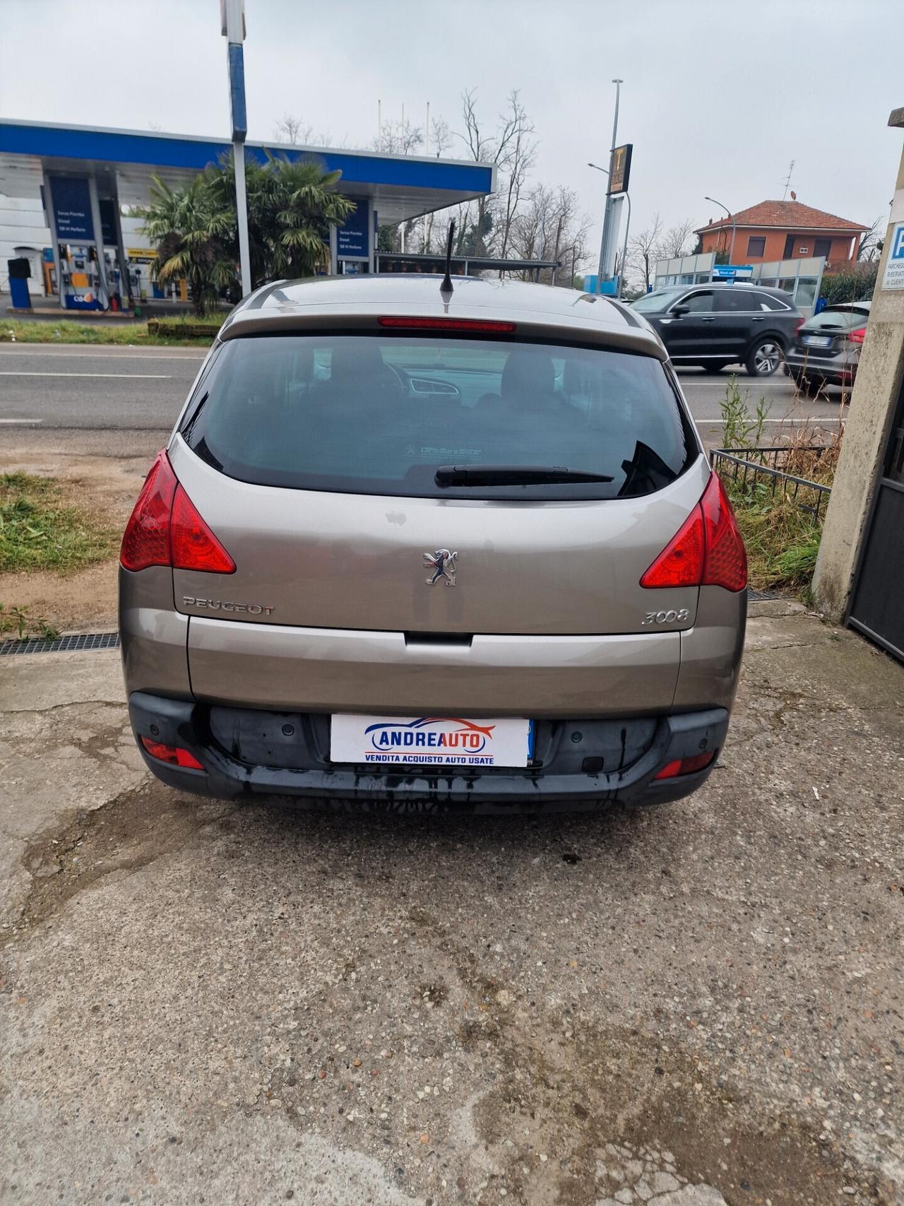 Peugeot 3008 1.6 HDi 110CV Business