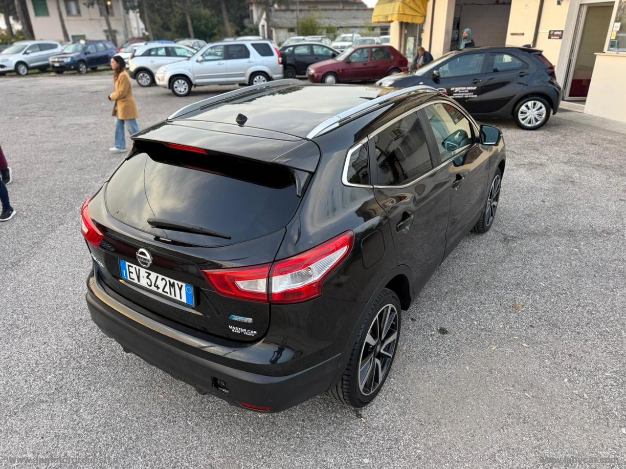 NISSAN Qashqai 1.6 dCi 2WD Tekna