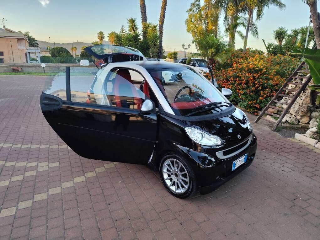 Smart ForTwo 1000 52 kW coupé pure