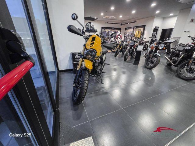 TRIUMPH Scrambler 400 XC