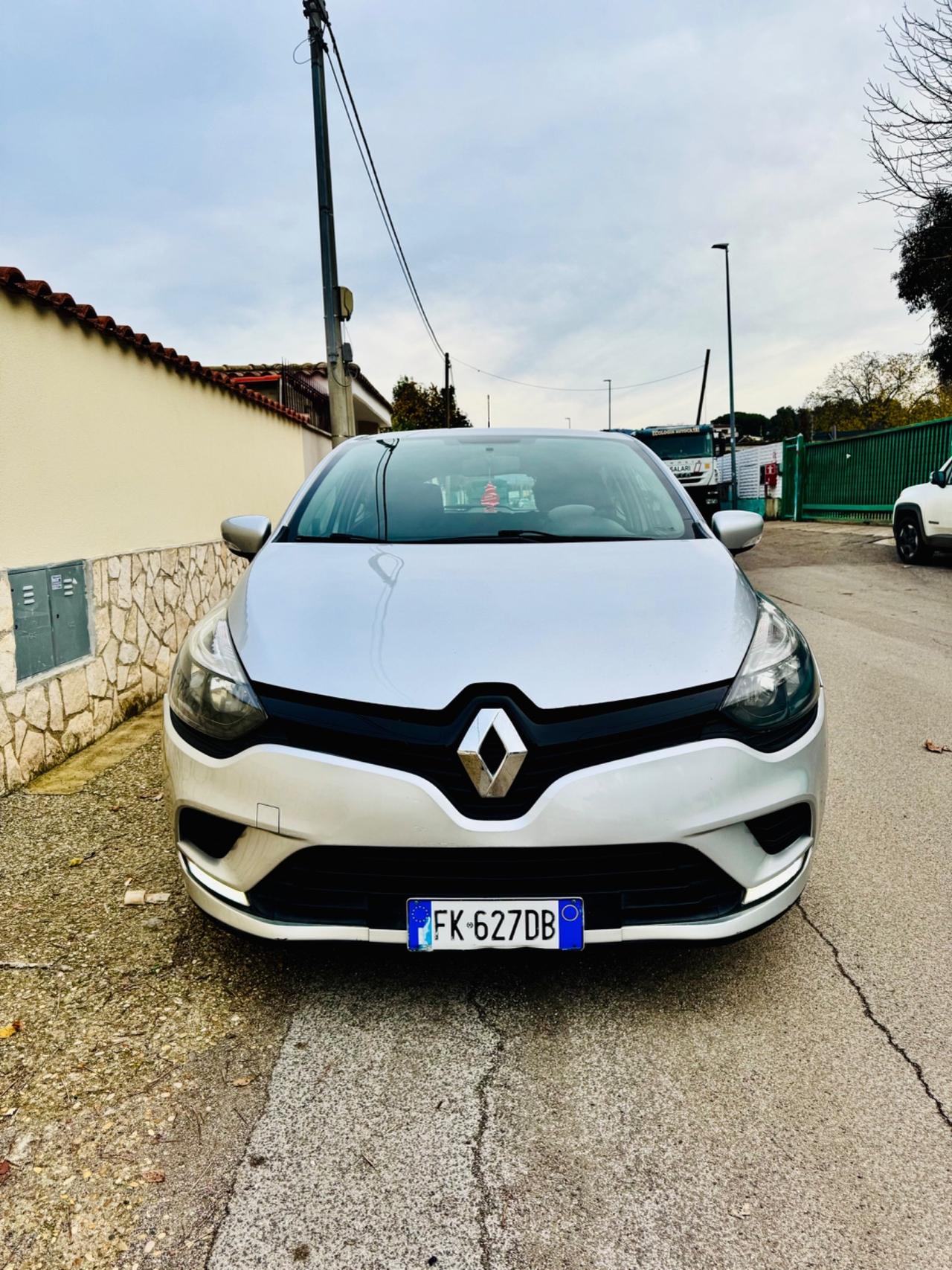 Renault Clio 1.2 75CV 5 porte Life