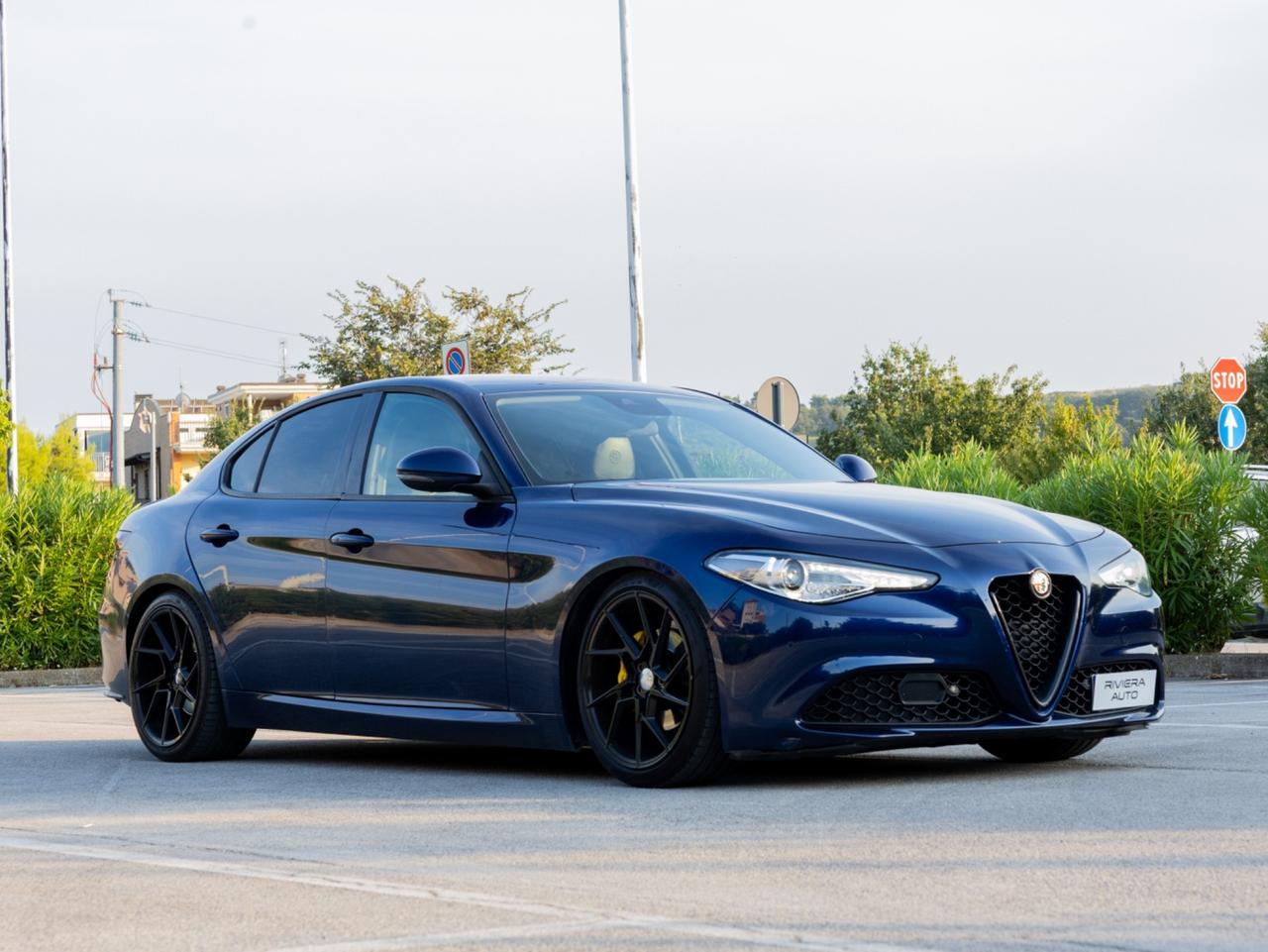 Alfa Romeo Giulia 2.2 Turbodiesel 180 CV AT8 Business Sport Launch Ed.