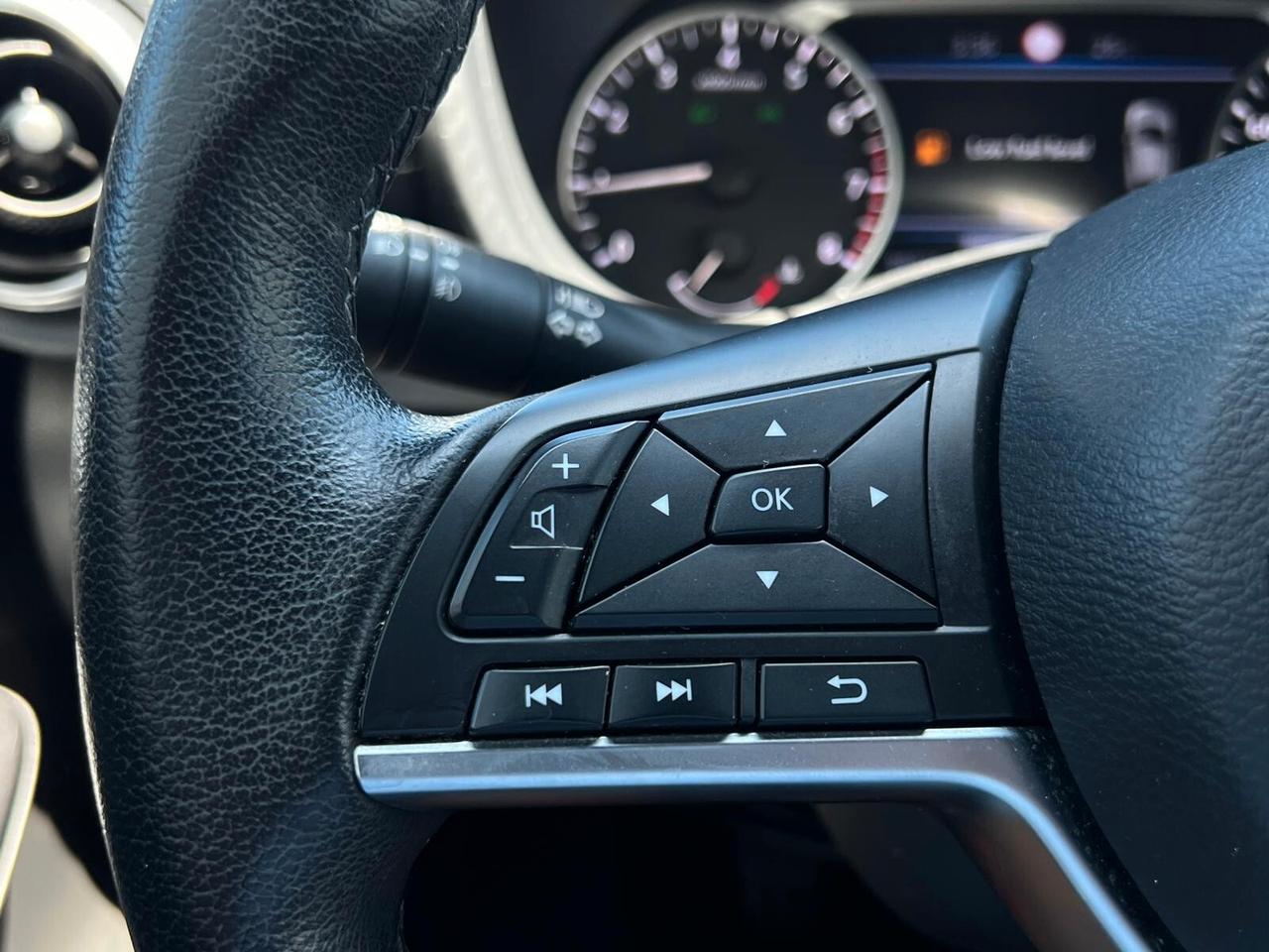 Nissan Juke 1.0 DIG-T 114 CV N-Connecta