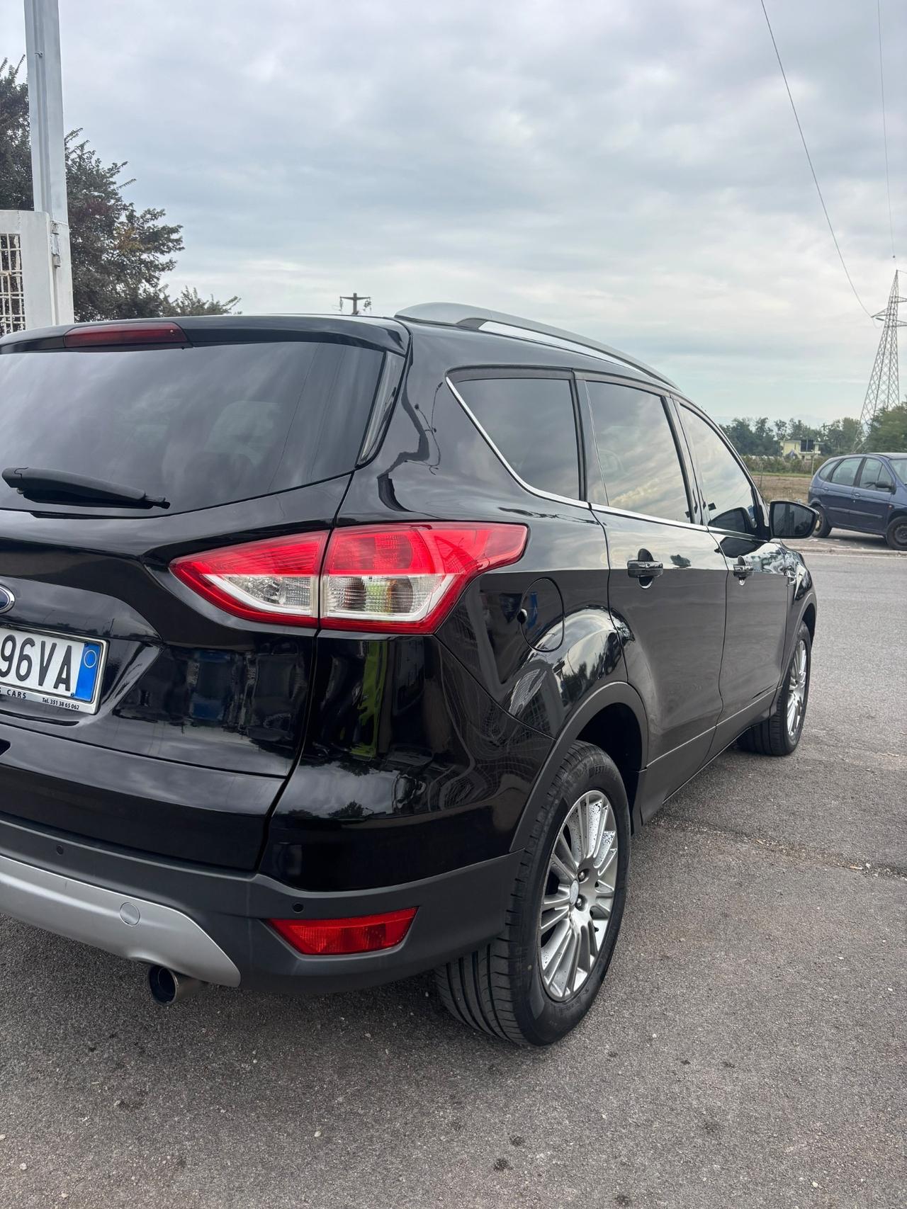 Ford Kuga 2.0 TDCI 150 CV S&S 4WD Titanium