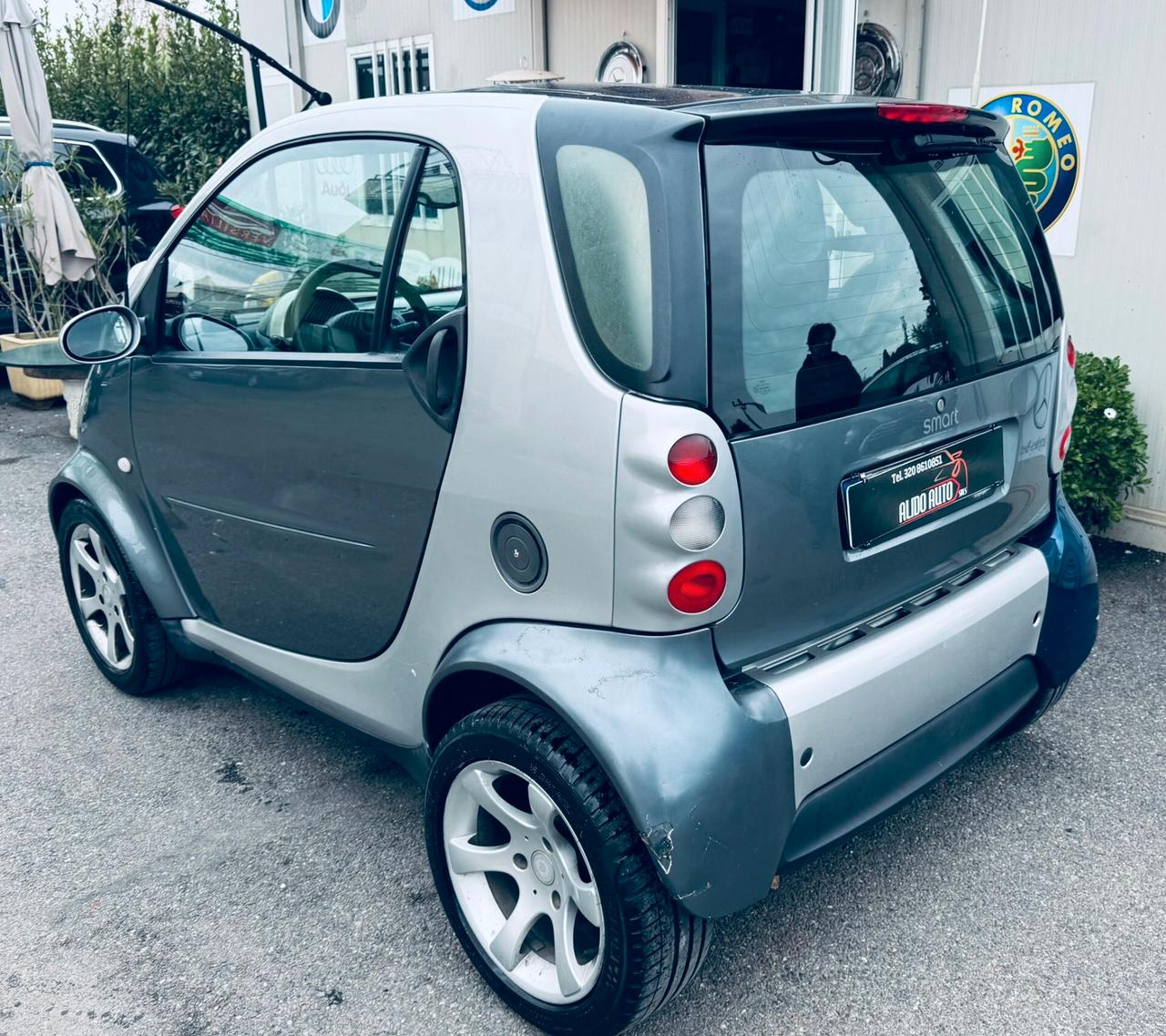 Smart ForTwo 700 coupé pure (45 kW)