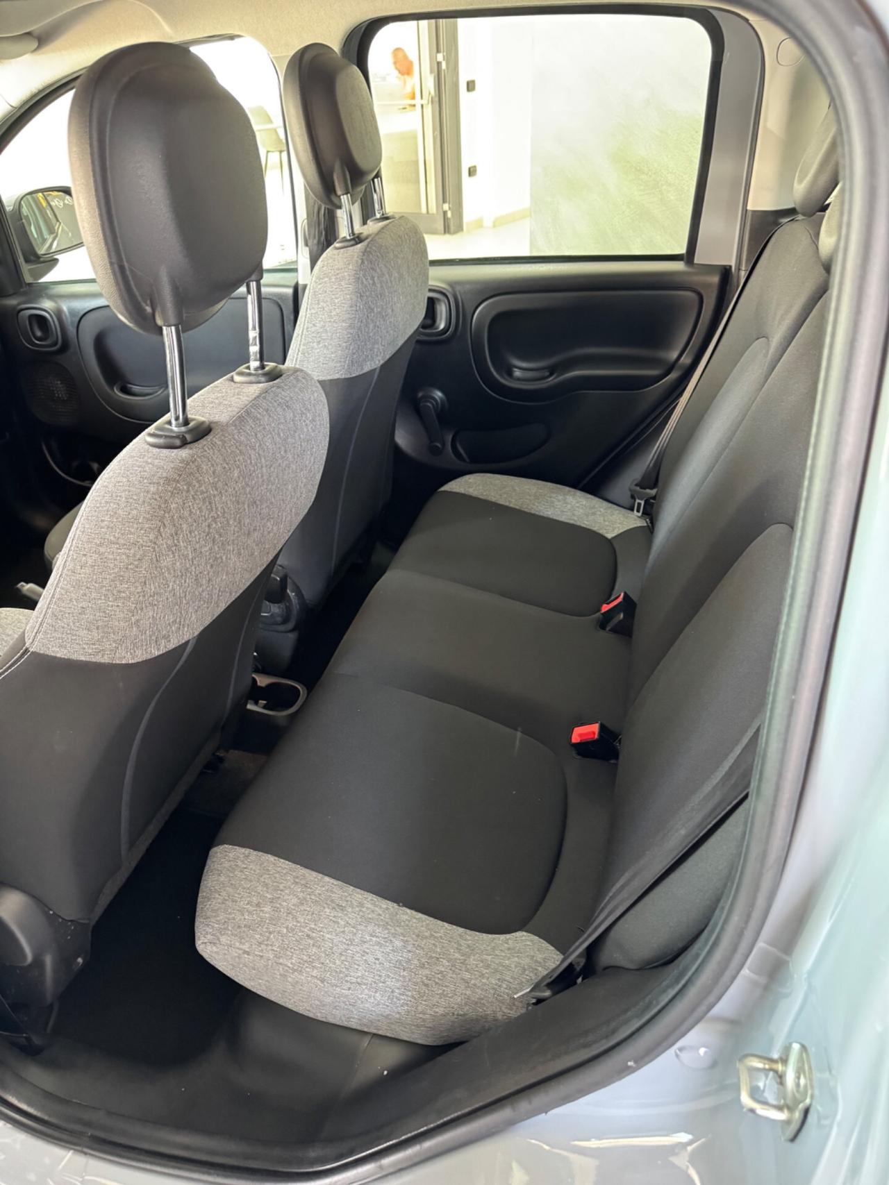 Fiat Panda 1.0 FireFly S&S Hybrid Red