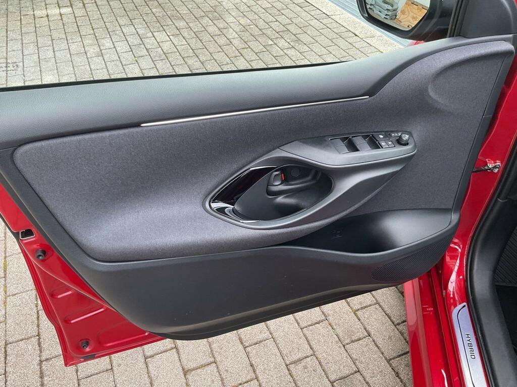 Toyota Yaris 1.5 VVT-iE Hybrid Style E-CVT