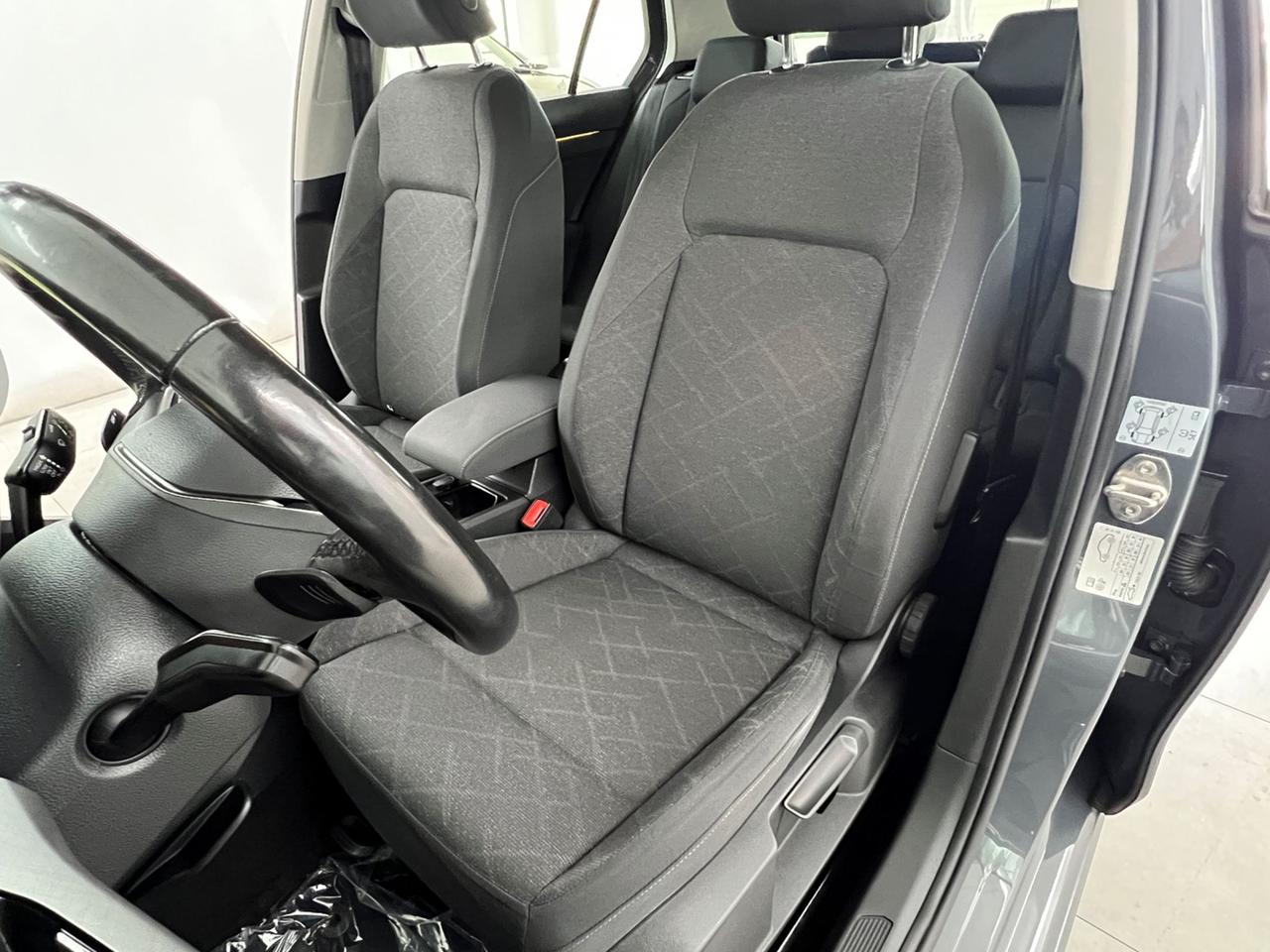 VOLKSWAGEN Golf VIII 2020 Golf 2.0 tdi Life 115cv dsg