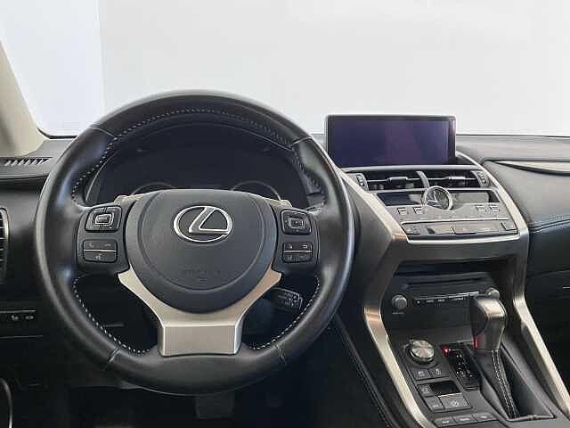 Lexus NX 300h NX-Series NX 300h HEV Premium aut 4WD