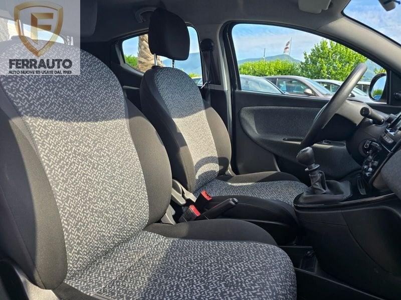 LANCIA Y 1.0HYBRID 71CV GOLD PLUS