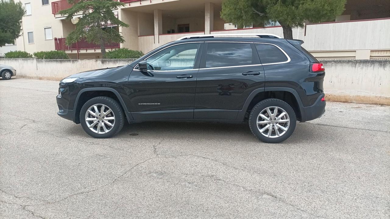 Jeep Cherokee LImited 2.2 4x4 Diesel