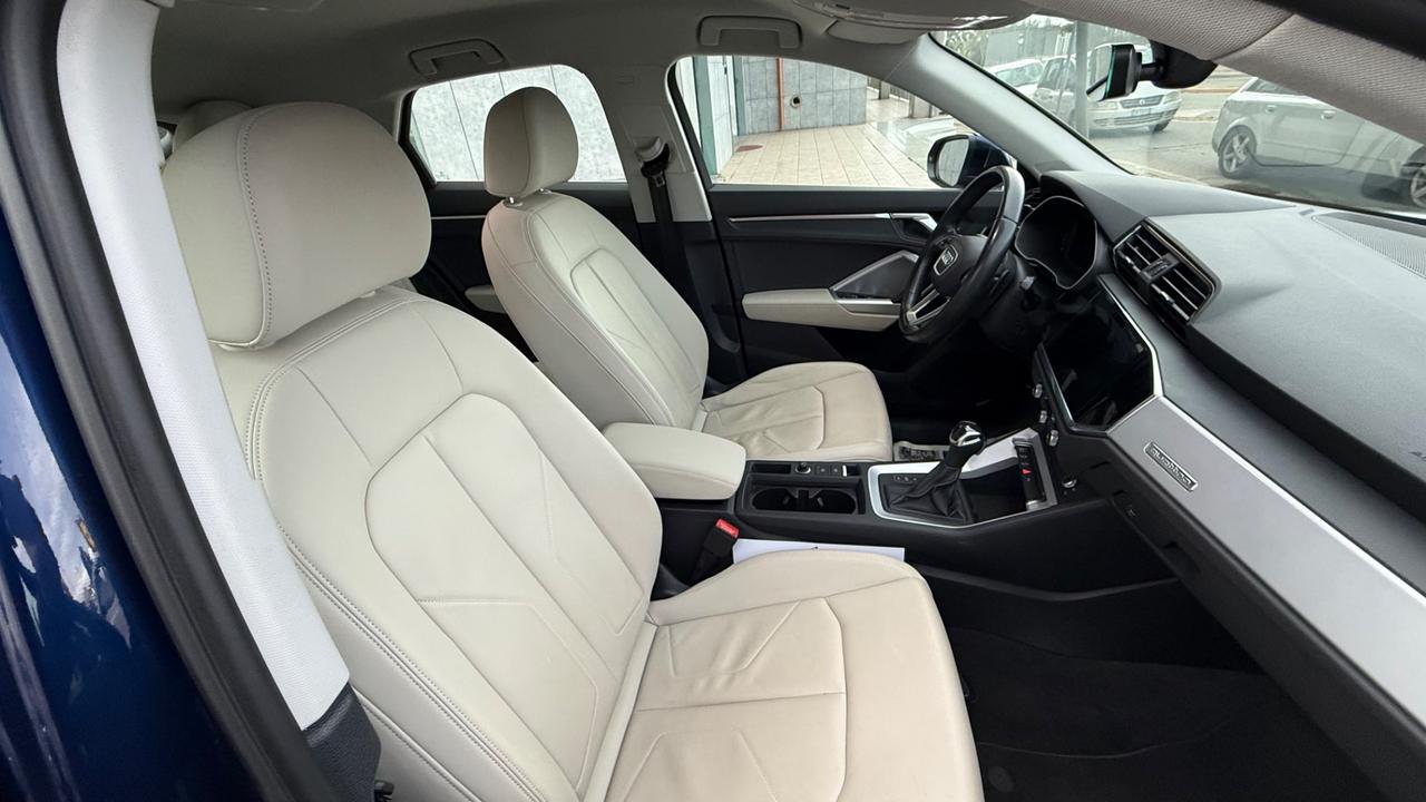 Audi Q3 35 TDI S tronic Business Advanced