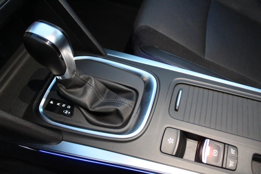 Renault Megane dCi EDC *TETTO *LUCI AMBIENTE