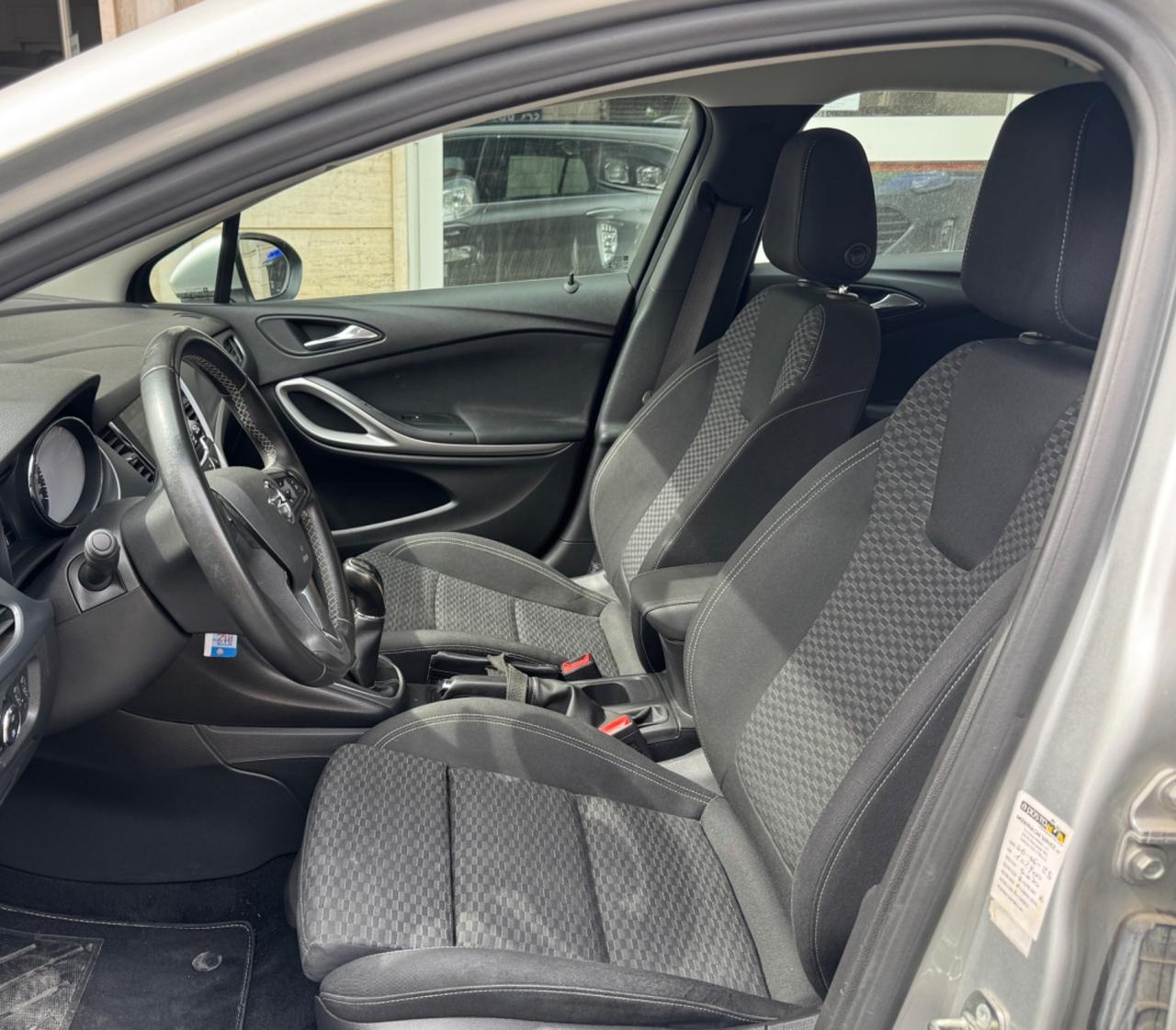 Opel Astra 1.6 CDTi 110CV S&S Innovation