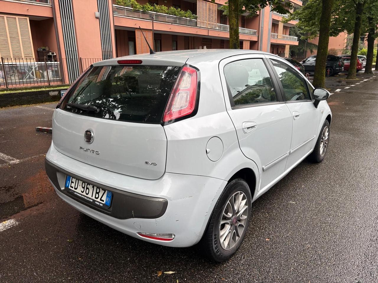 Fiat Punto Evo 1.4 5 porte S&S Dualogic cambio automatico