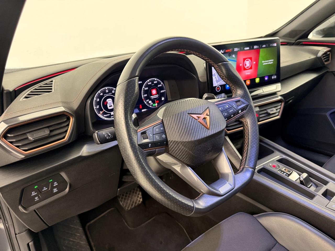 Cupra Formentor 1.5 TSI sedili guscio led adatattivi camera 360