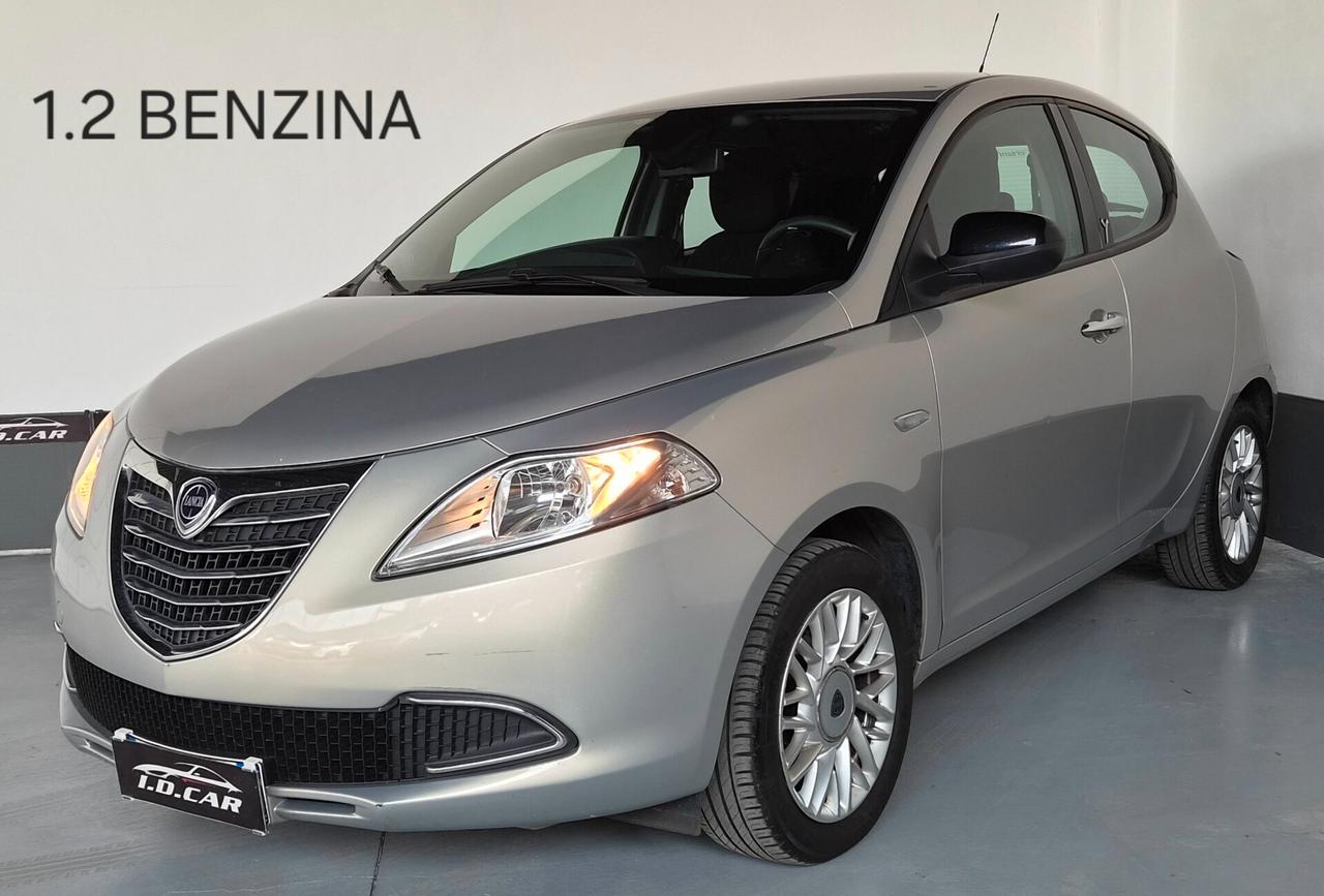 Lancia Ypsilon 1.2 69 CV 5 porte S&S Gold
