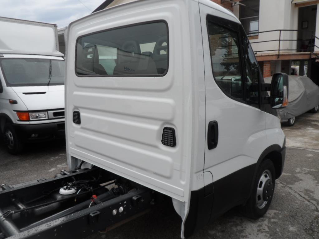 Iveco DAILY 35-150 TELAIO 4100 , Bianco