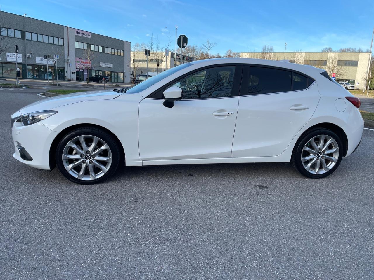 Mazda 3 Mazda3 2.2 Skyactiv-D Exceed